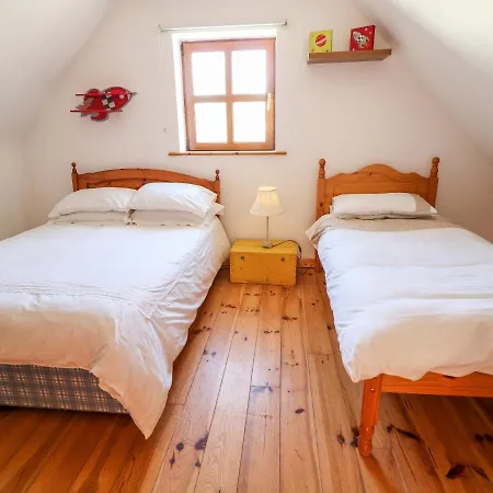 Crolly 度假居 莱特肯尼